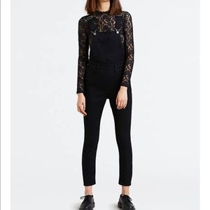 Super cute overalls!